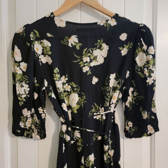 Reformation Esmerelda Dress - Picture 2 of 4